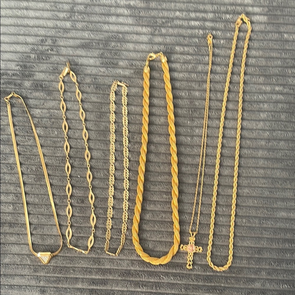 Avon and Sarah Cov Gold Vintage Necklace Collection Elegant Jewelry